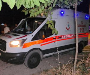  İnegöl’de korkutan kaza: Araç bahçeye savruldu