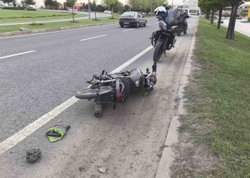 Polisten kaçan motosikletli kazaya karıştı, yaralanan sürücü ehliyetsiz çıktı