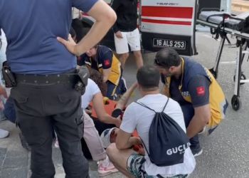 Bursa’da motosiklet kazaları peş peşe geldi, 2 sürücü yaralandı