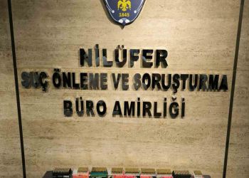 Bursa’da ’yeşil reçete’ fırsatçılığına polis darbesi