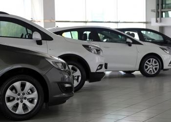 Sıfır otomobilde indirim kampanyaları 300 bin liraya kadar çıktı