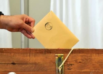 AK Partili isimden erken seçim açıklaması!