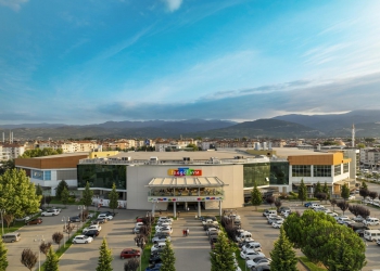İnegöl AVM’de 19 Mayıs coşkusu
