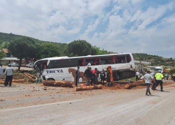 Katliam gibi kaza 8 ölü 28 yaralı