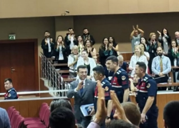 Silivri’de Karar Günü: İmamoğlu Hakkında Mahkeme Karını Verdi
