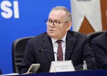 Eski bakan hayatını kaybetti