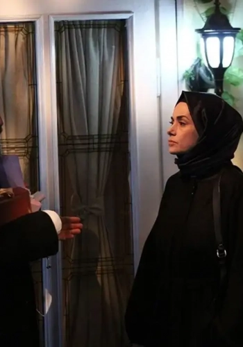 Kızıl Goncalar 35. Bölüm Yayınlandı: Büyük Çatışmalar ve Heyecan Dolu Anlar