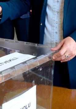 Son seçim anketinde sürpriz sonuç