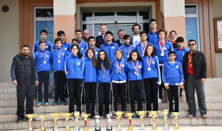 14 Kupayla Baskan Taban I Ziyaret Ettiler Inegol Spor Haberleri