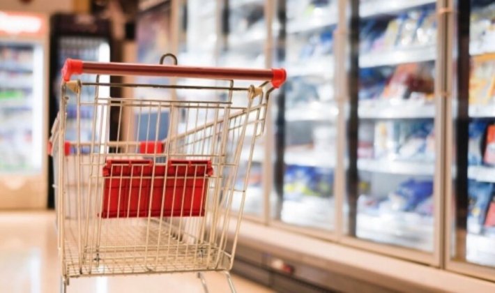 Inegol De Market Ve Bakkallar Kaca Kadar Acik Inegol Haberleri