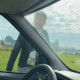 Trafikte korku dolu anlar...Aracından inen tır sürücüsünden çirkin hareketler
