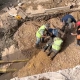Bursa’da altyapı çalışmaları sırasında toprak altında kalan işçi ağır yaralandı